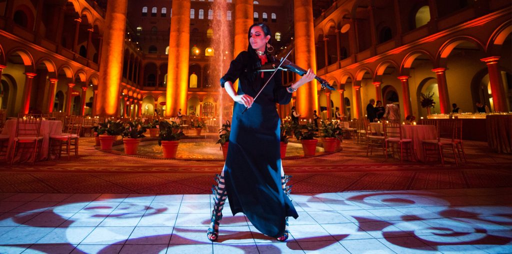 Jen - Electronic Violinist